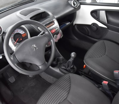 Peugeot 107 1.0 5 deurs